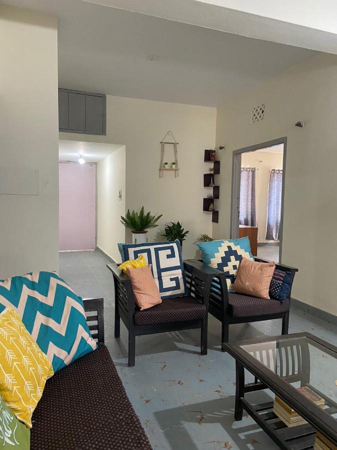 Maria'S Homestay سيليجوري المظهر الخارجي الصورة